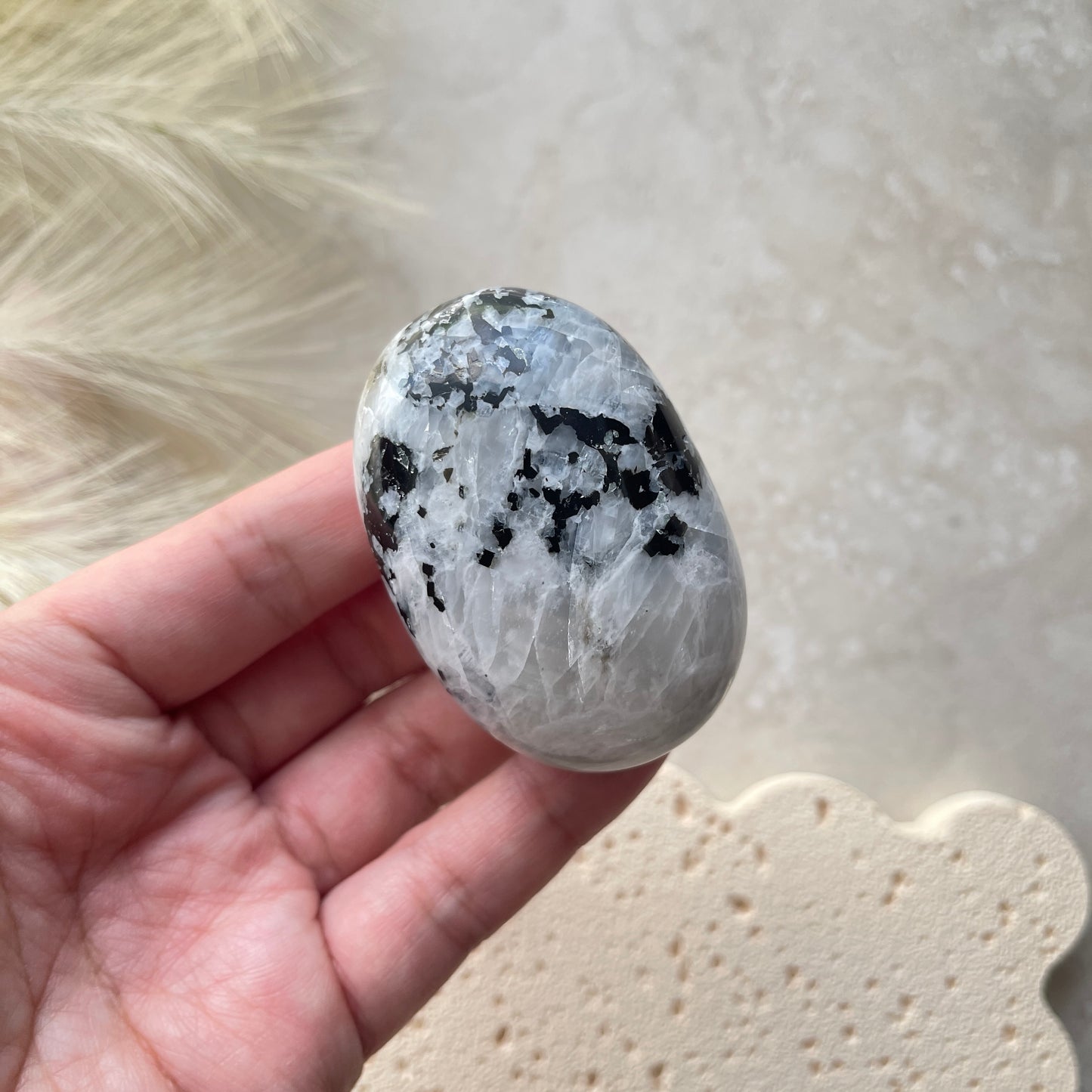 Moonstone Palm Stone