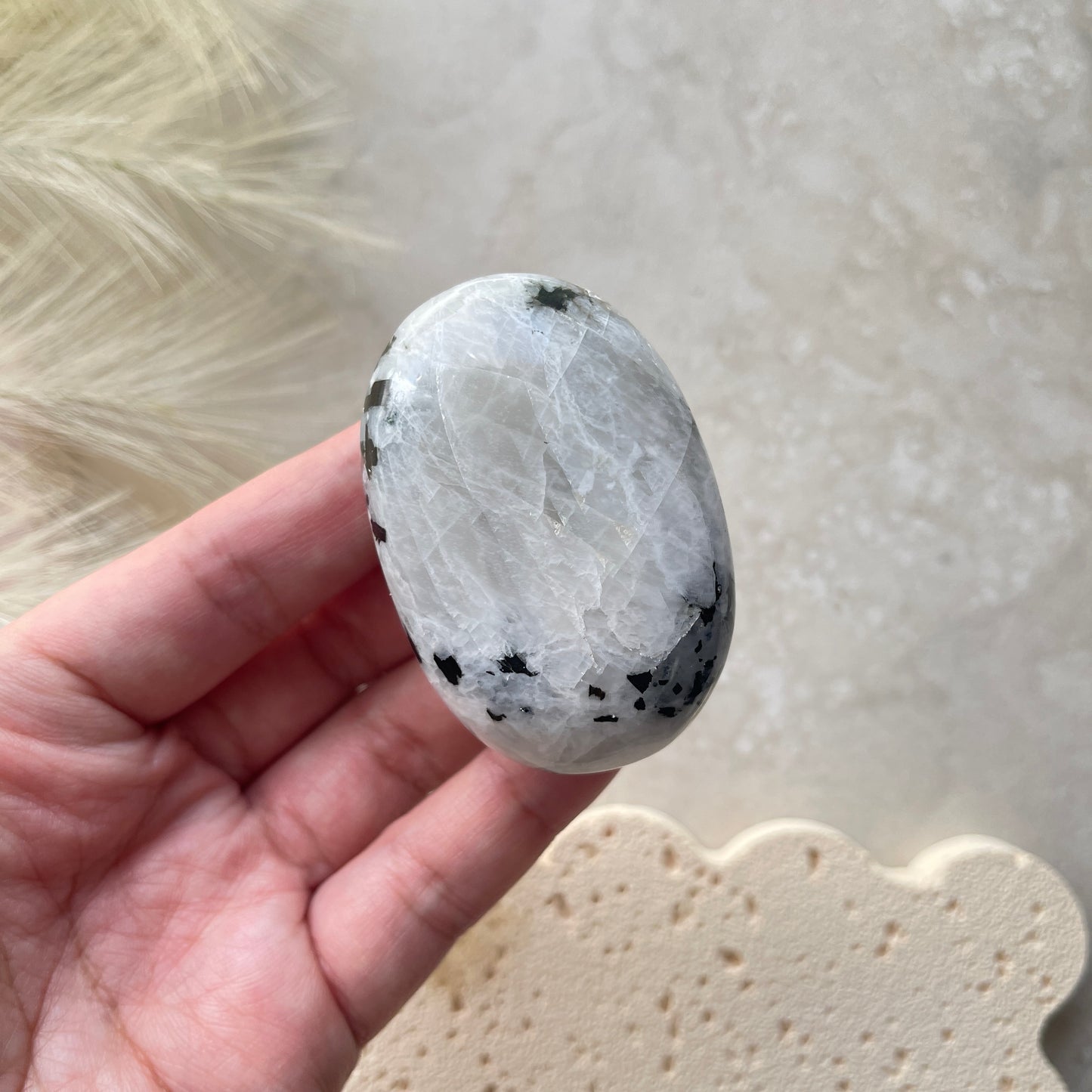 Moonstone Palm Stone