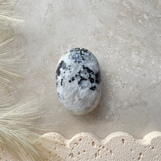 Moonstone Palm Stone
