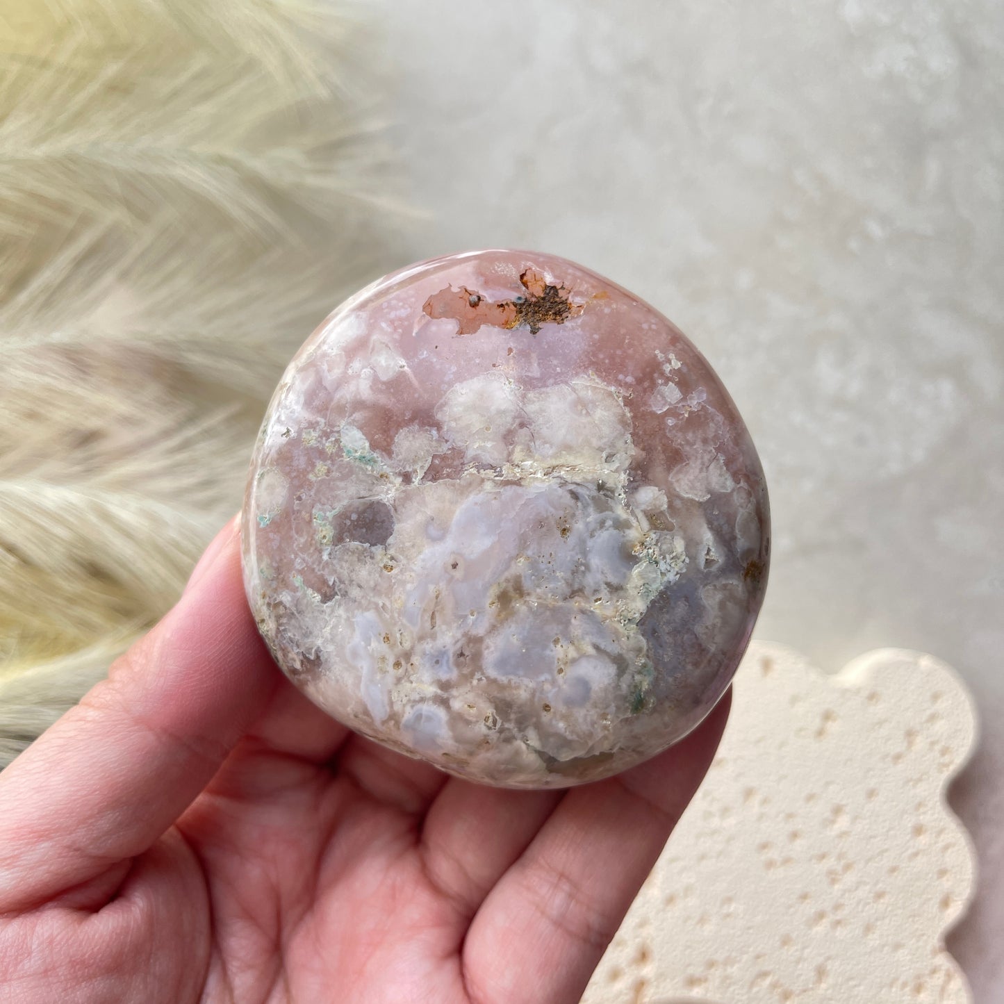 Flower Agate Palm Stone