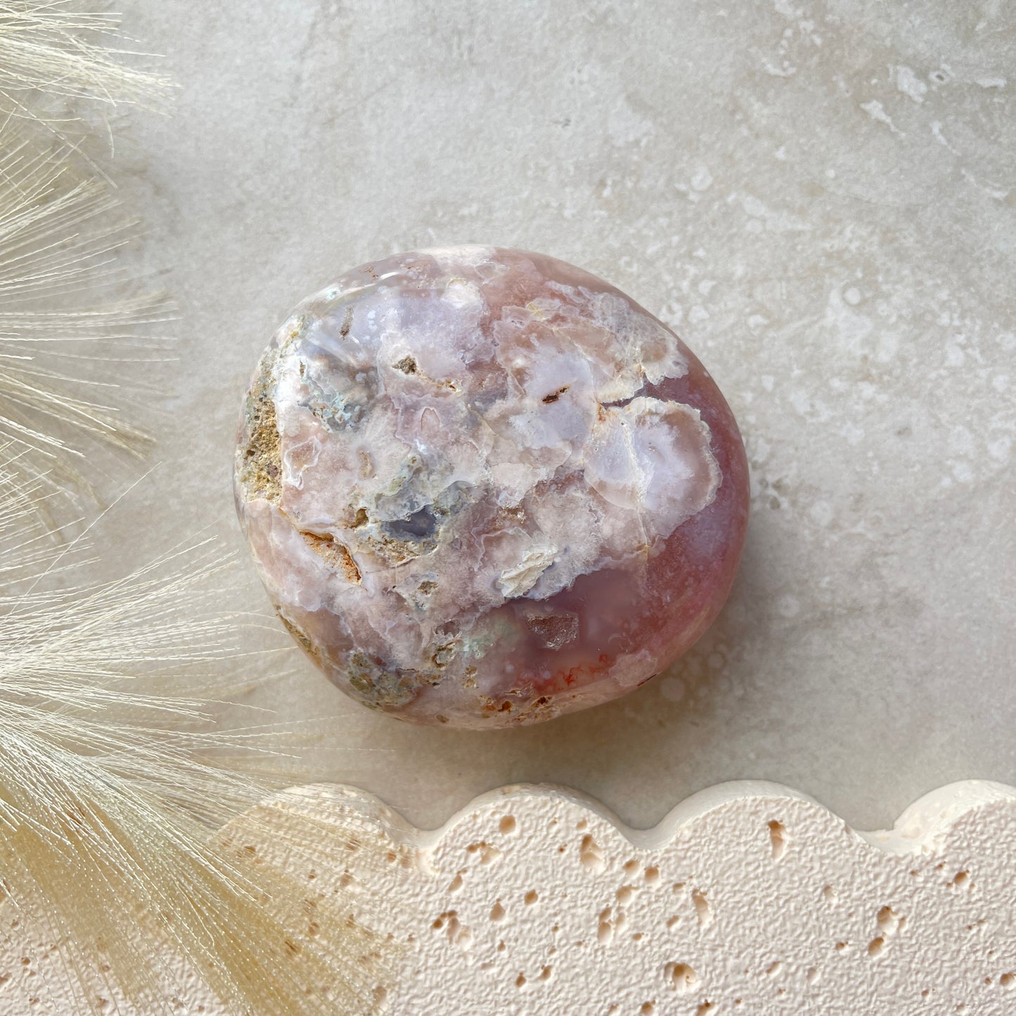 Flower Agate Palm Stone