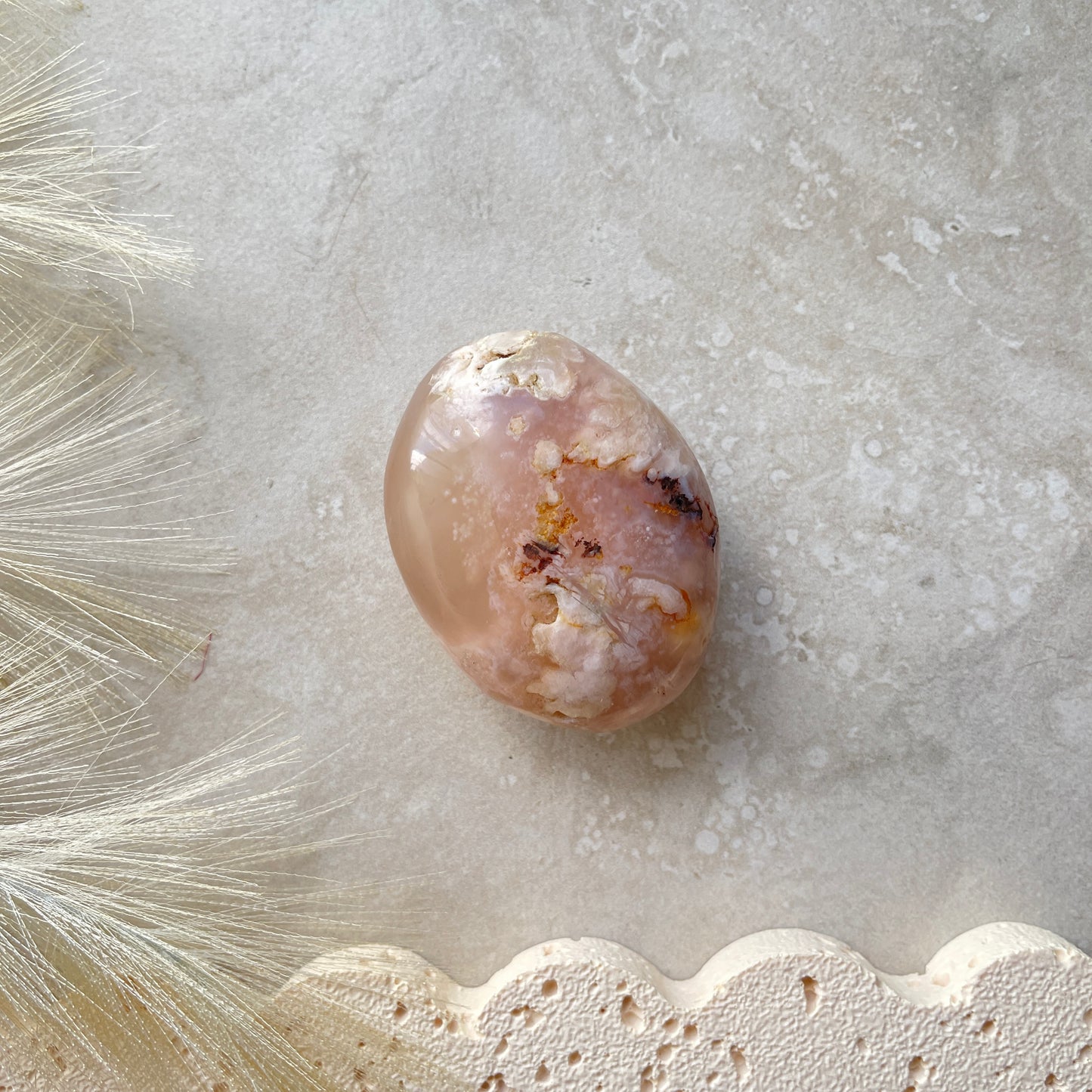 Flower Agate Palm Stone