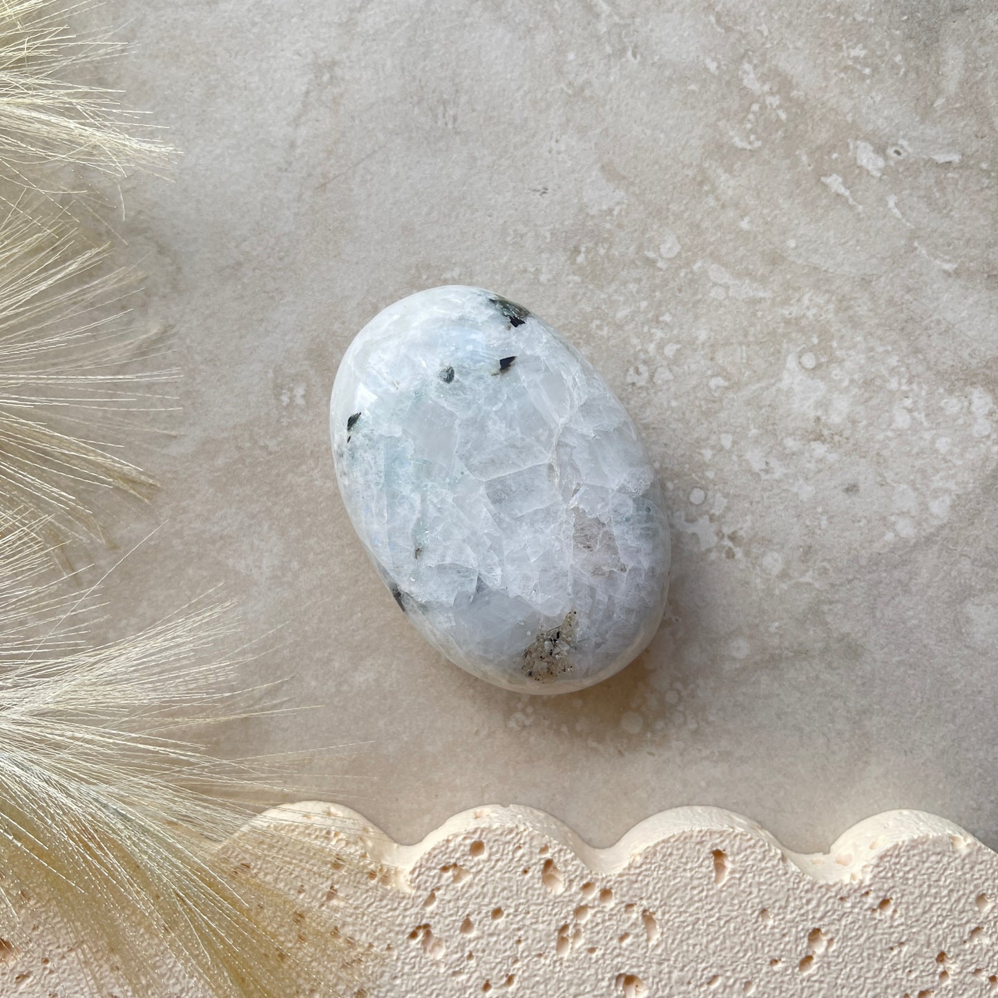 Moonstone Palm Stone