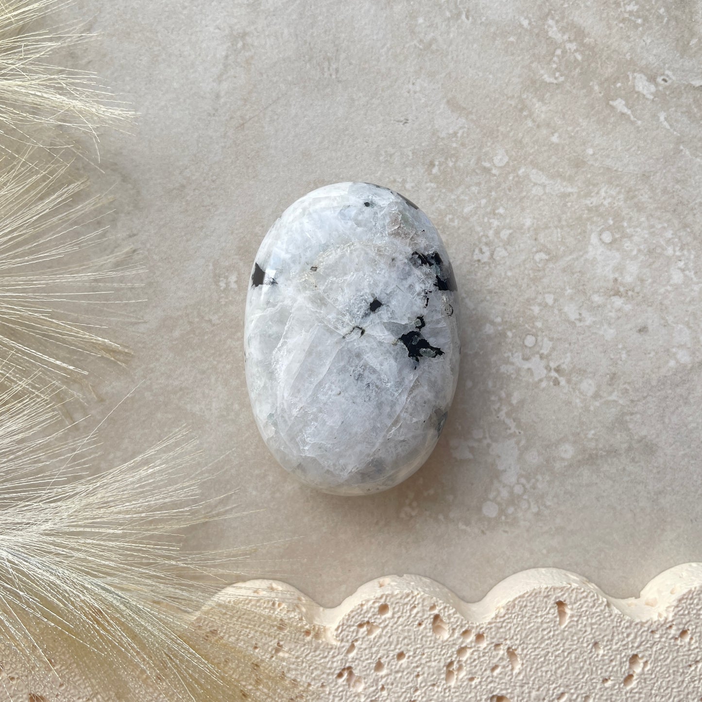 Moonstone Palm Stone