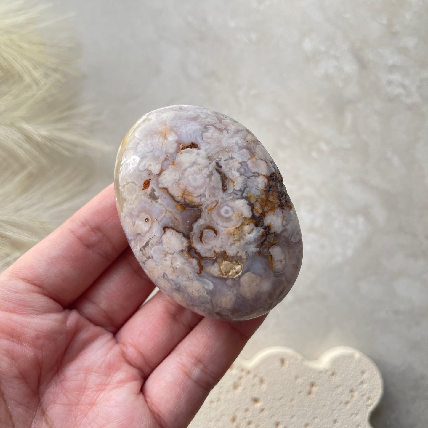 Flower Agate Palm Stone